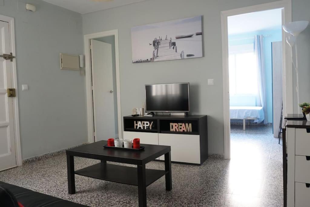 Malaga Center Apartment Bagian luar foto