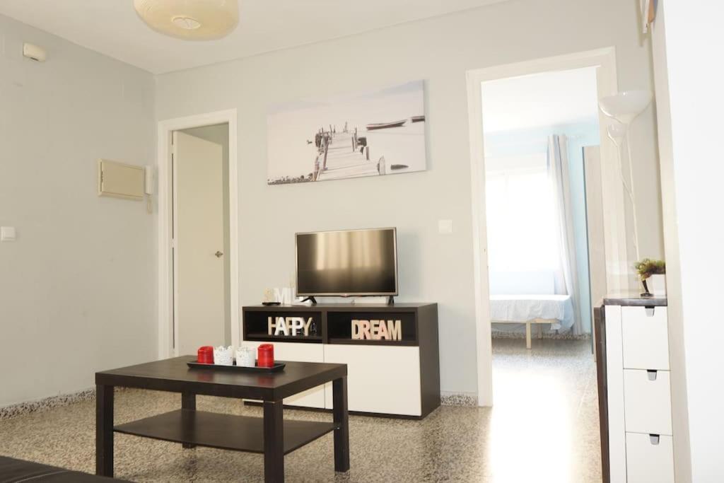 Malaga Center Apartment Bagian luar foto