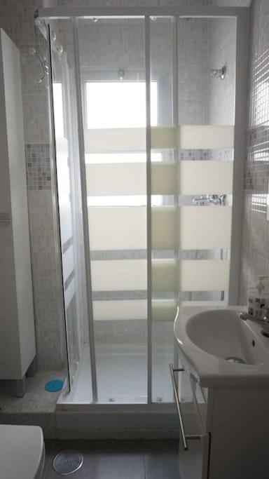 Malaga Center Apartment Bagian luar foto